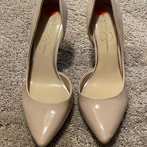 Nude paten leather pumps - like new